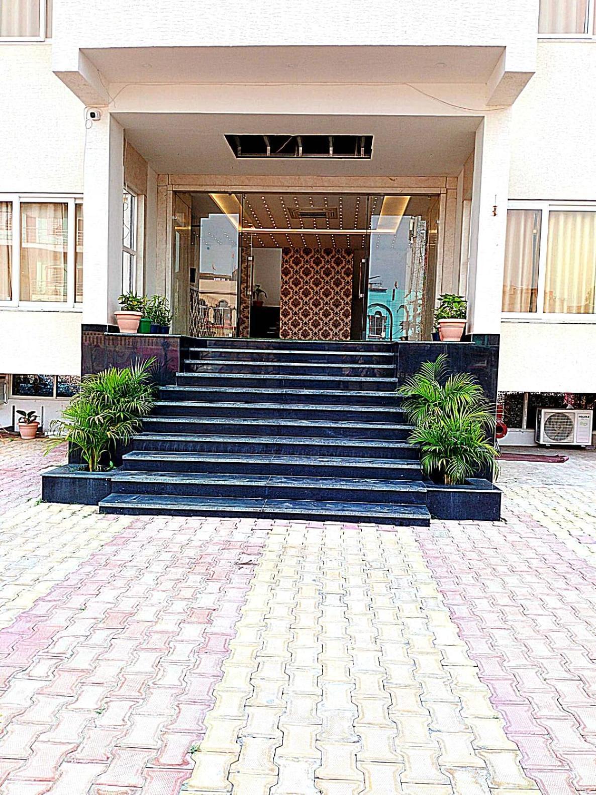 Hotel Shanti International Deoghar Exterior photo