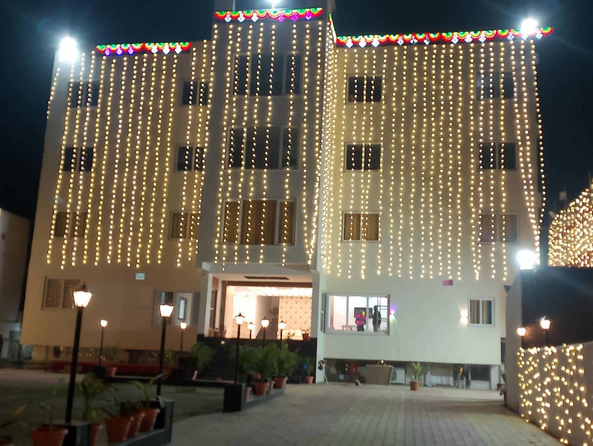 Hotel Shanti International Deoghar Exterior photo